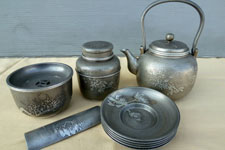 錫製　湯沸　茶筒　建水　茶托　茶合