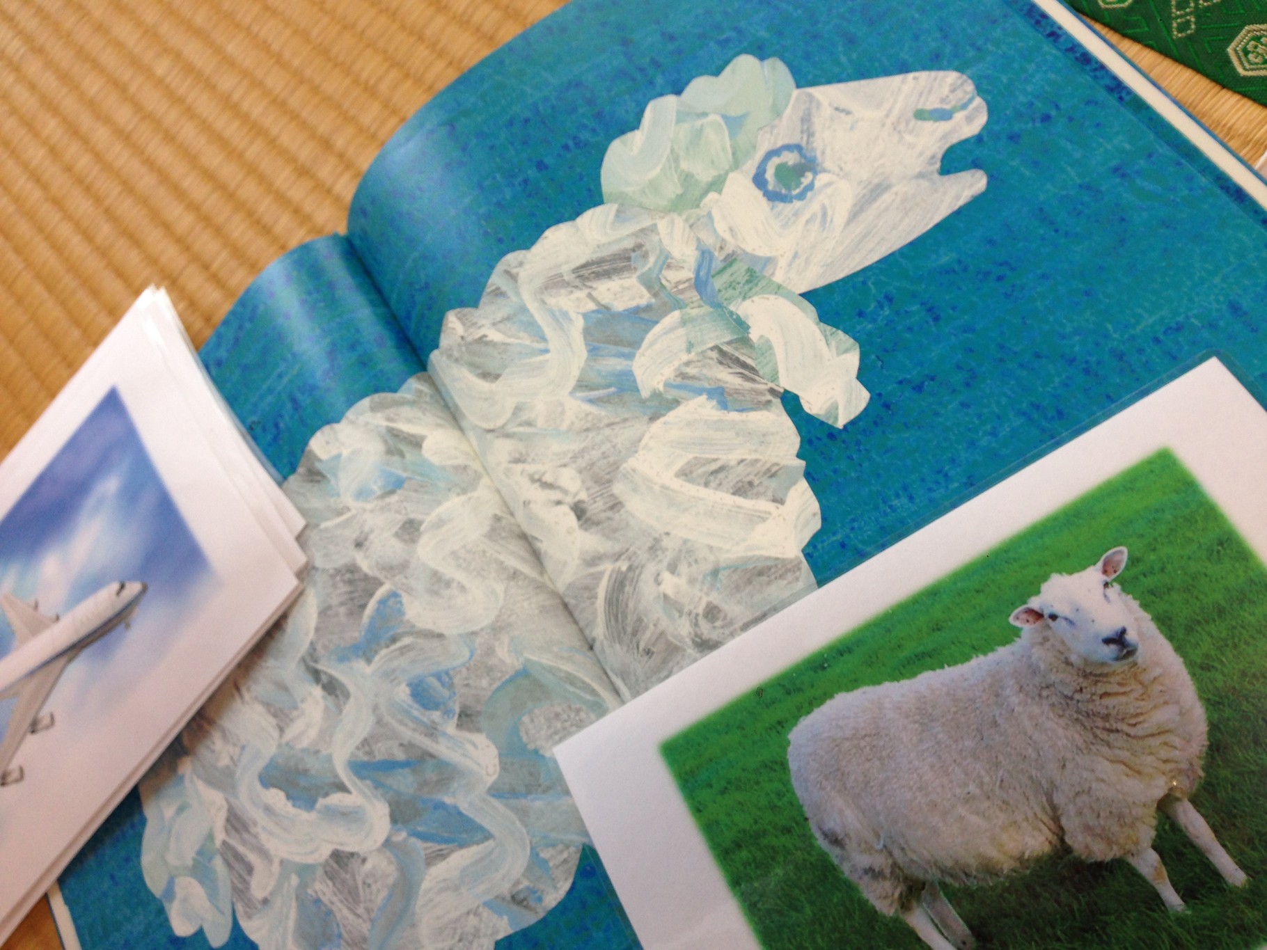 雲を楽しむ絵本 Little Cloud で English Phonics Grammar フォニックス グラマー 子ども英語 雲を楽しむ絵本 Little Cloud で English Phonics Grammar フォニックス グラマー 子ども英語