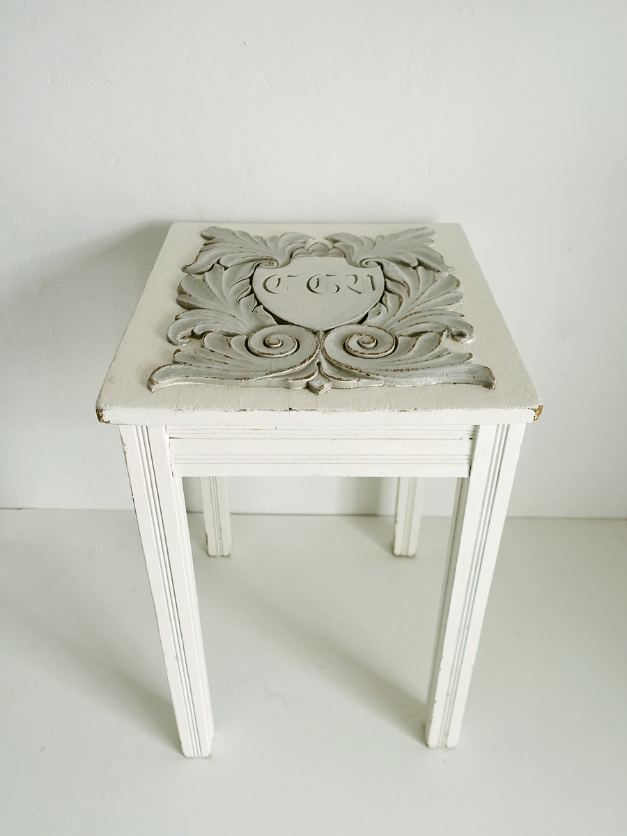 MÖBEL - ANTIK & INDUSTRIAL - Maisondora Vintage Living