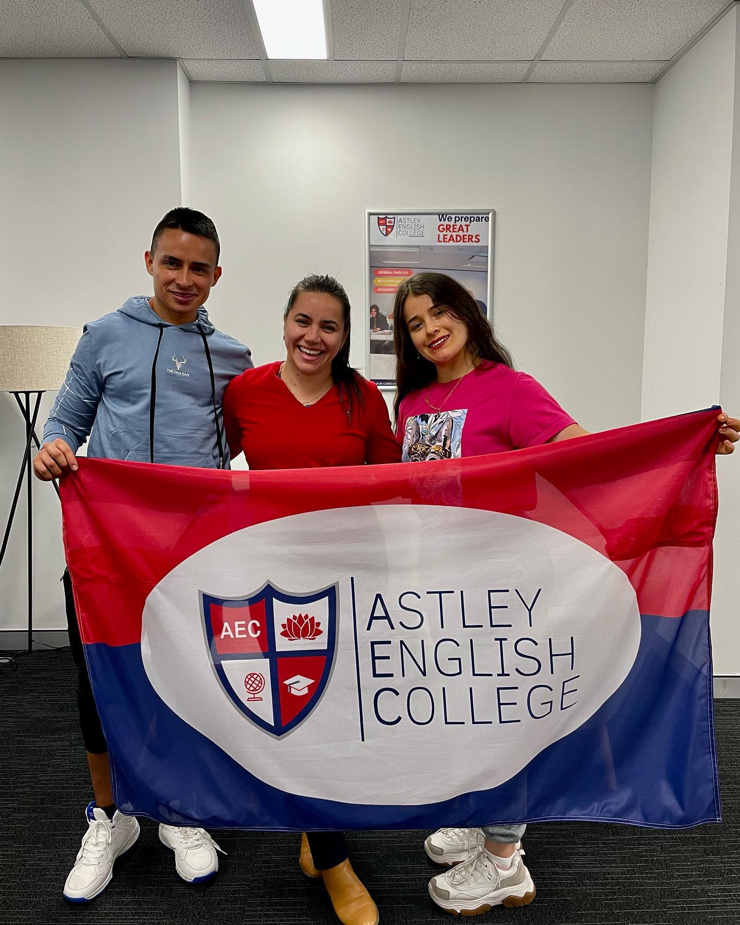 Astley English College - アストリー・イングリッシュ・カレッジの生徒たち