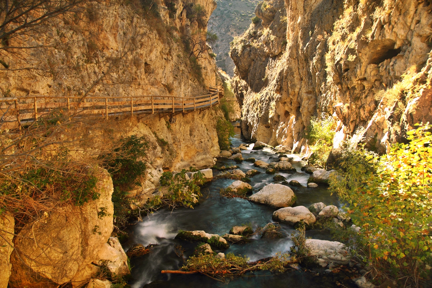 "Pasarela Colgante Castril" - Castril, Granada - B03717