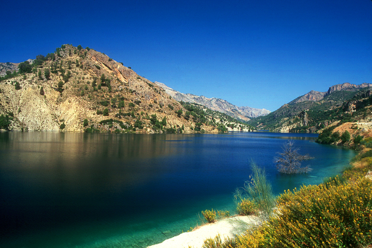 "Embalse de Portillo" - PN Sierra de Castril, Granada - L00134