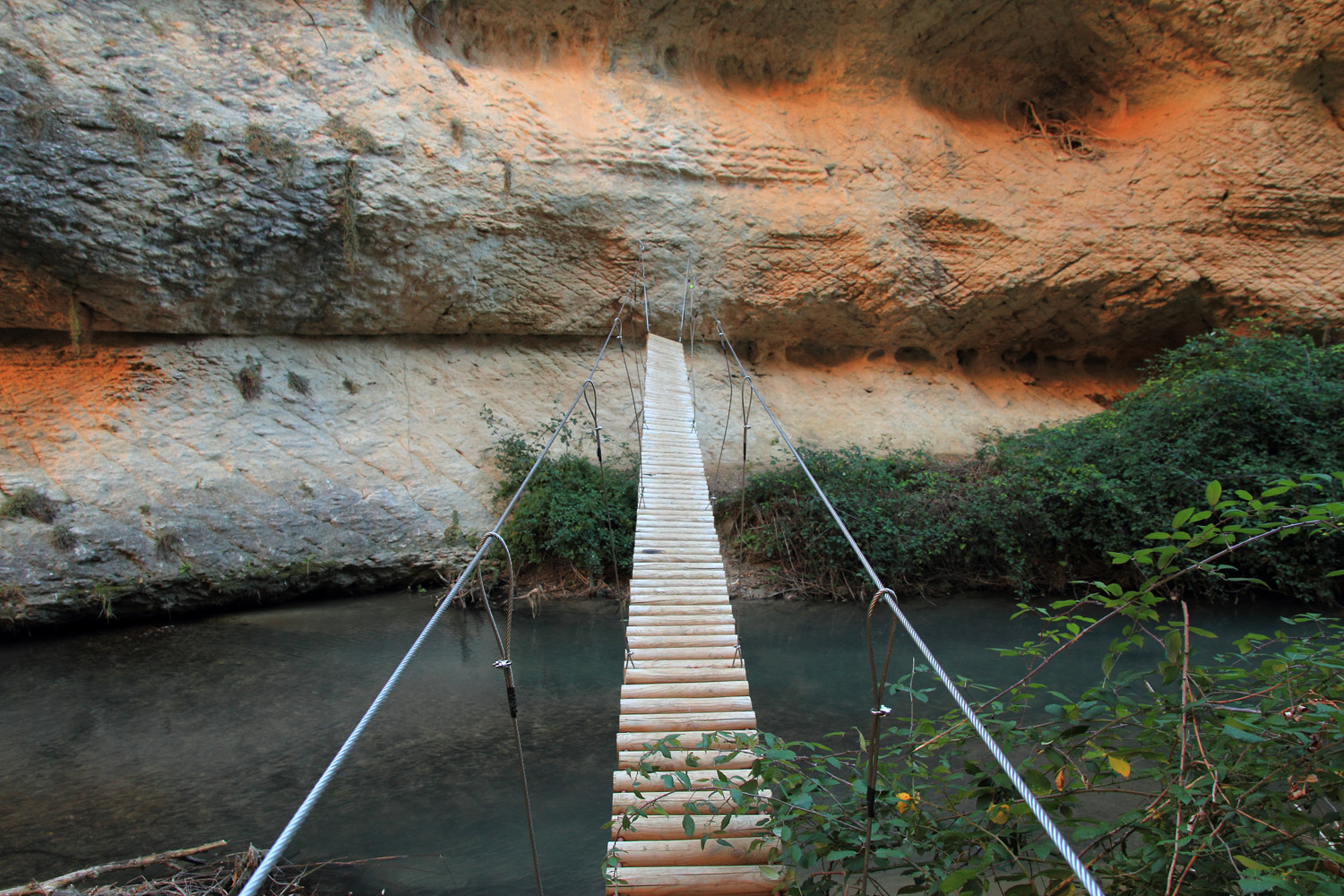 "The Colgante" - Rio Cacin, Cacin, Granada - B05162