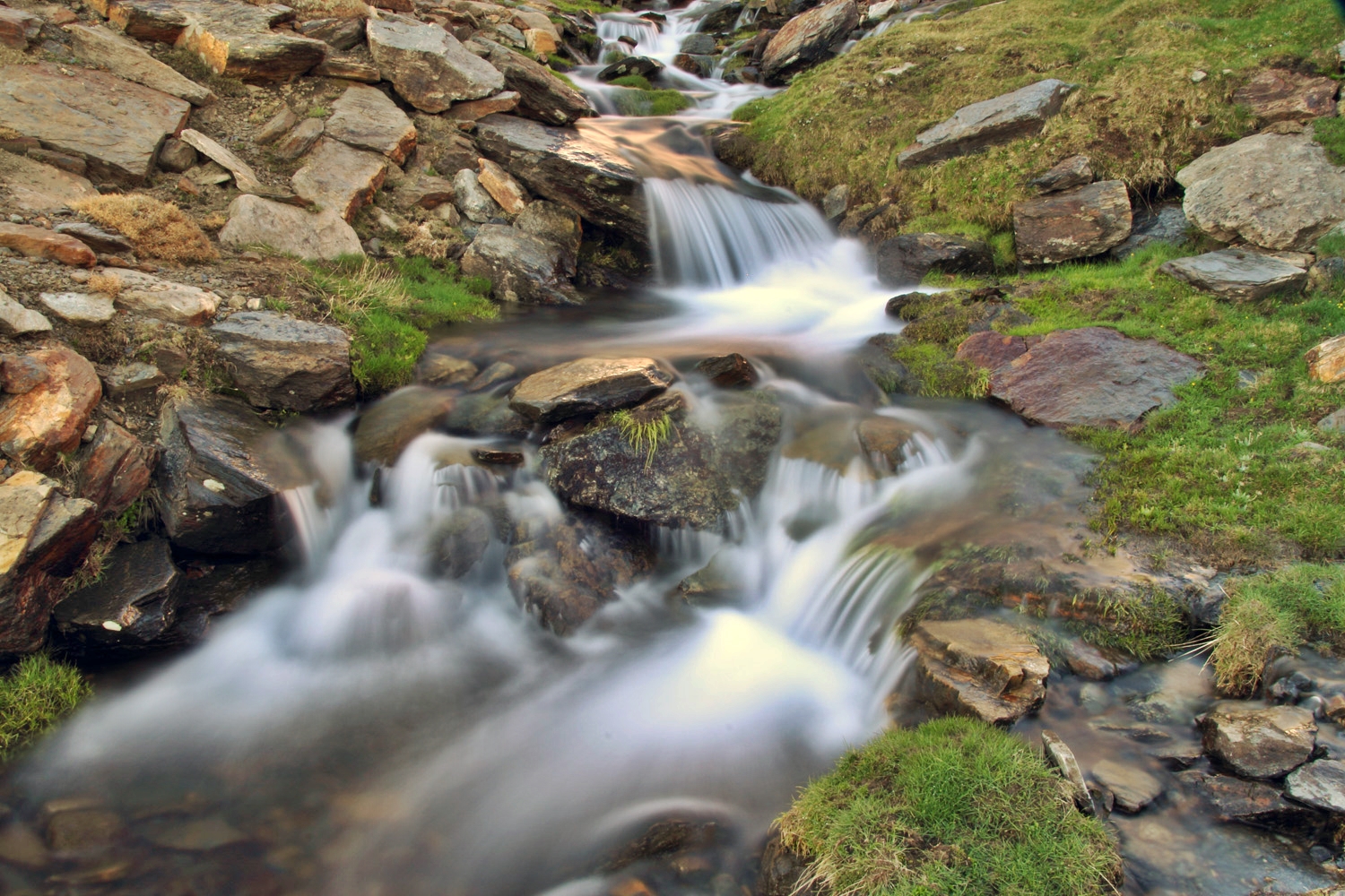 "Melting Water" - PN Sierra Nevada, Granada -R09178