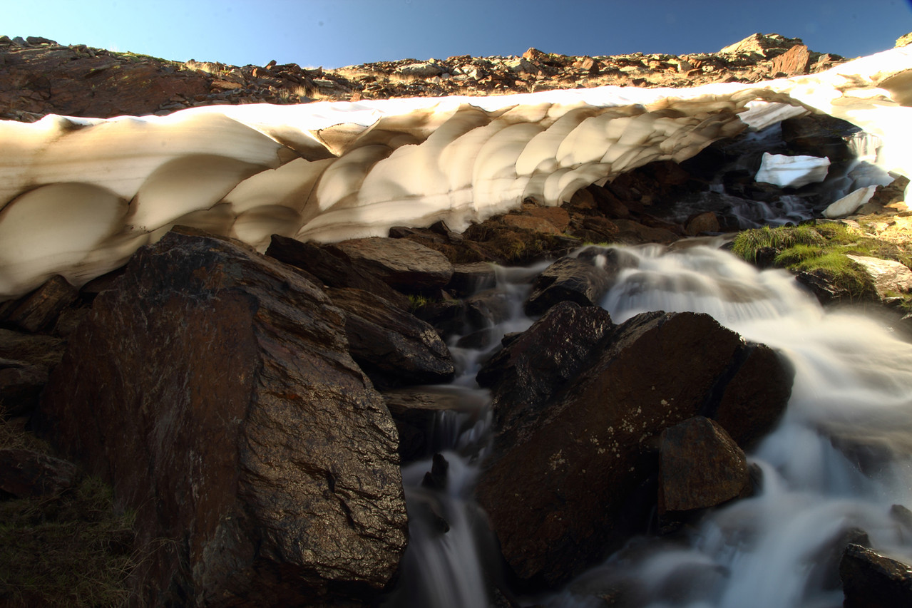 "The Wall of Snow" - PN Sierra Nevada - DF09242