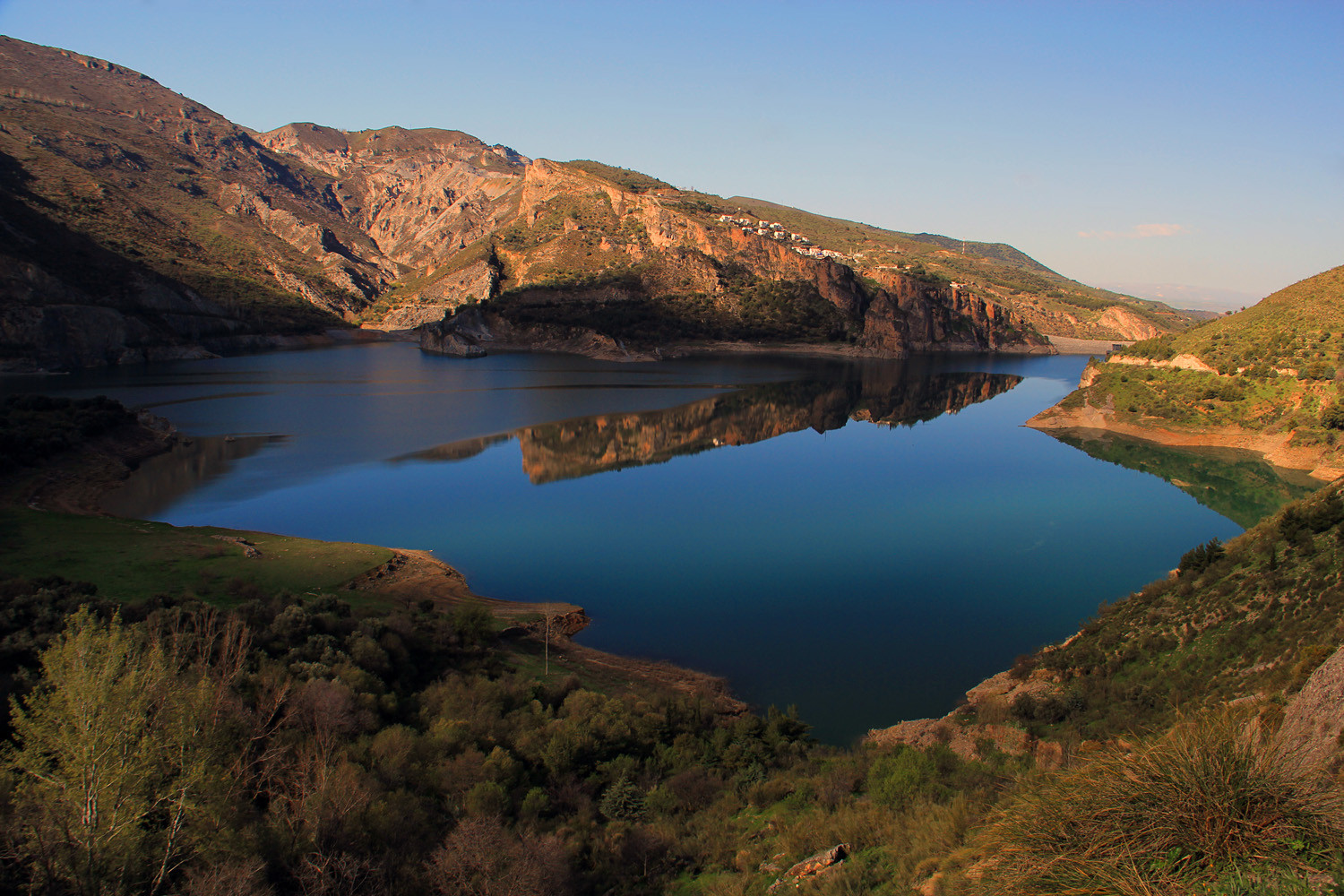 "Embalse de Canales" - Güejar Sierra, Granada - L06737