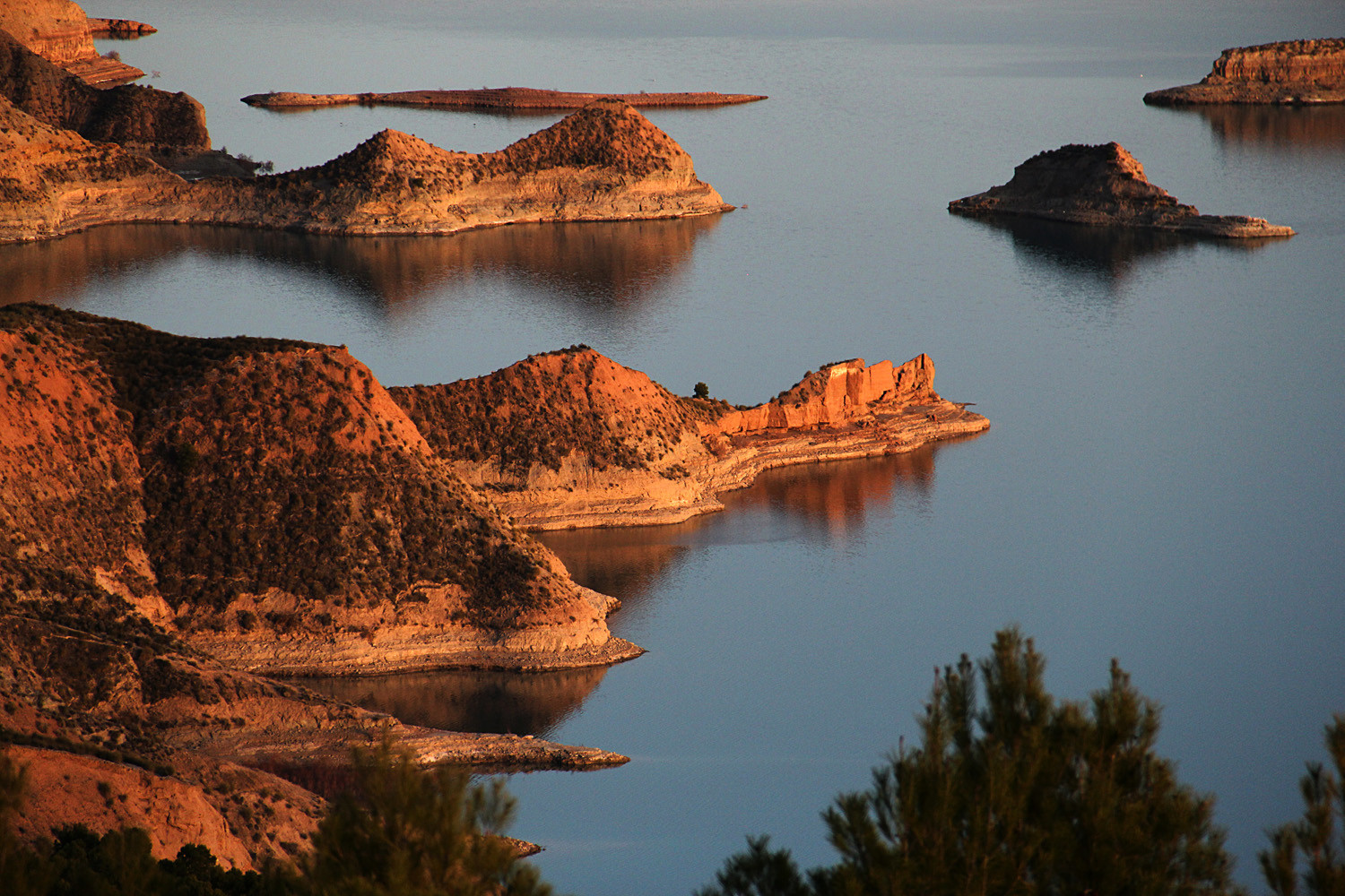 "Embalse de Negratin" - Altiplano, Granada - L02016