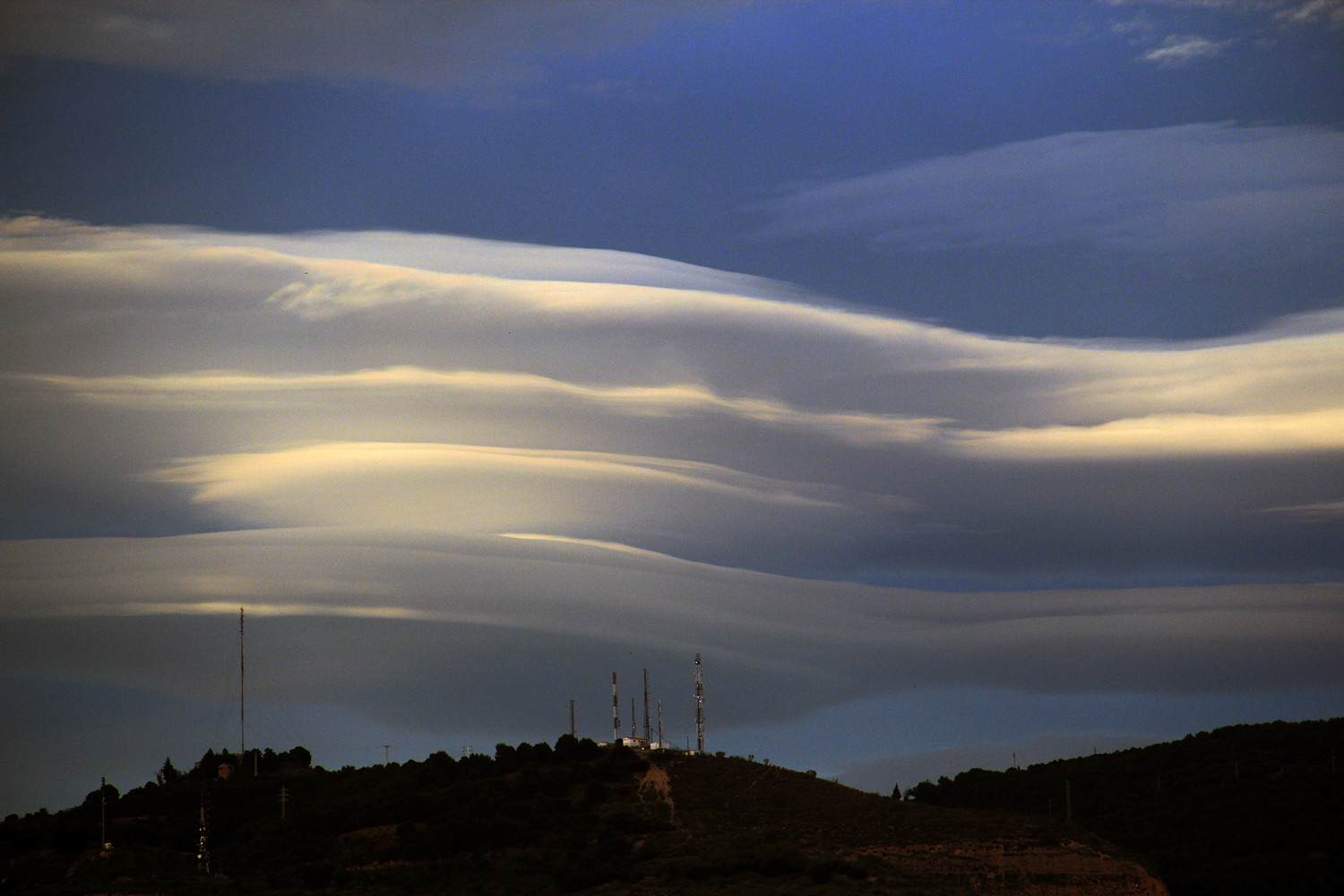 "Double Clouds" - PN Sierra Nevada, Granada - MC07386