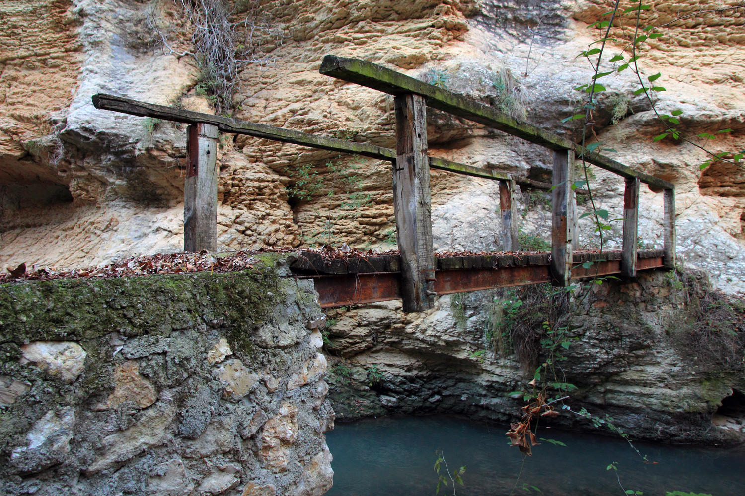 "The Wooden Bridge" - Rio Cacin, Cacin, Granada - B05192