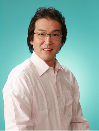 代表：丸岡浩