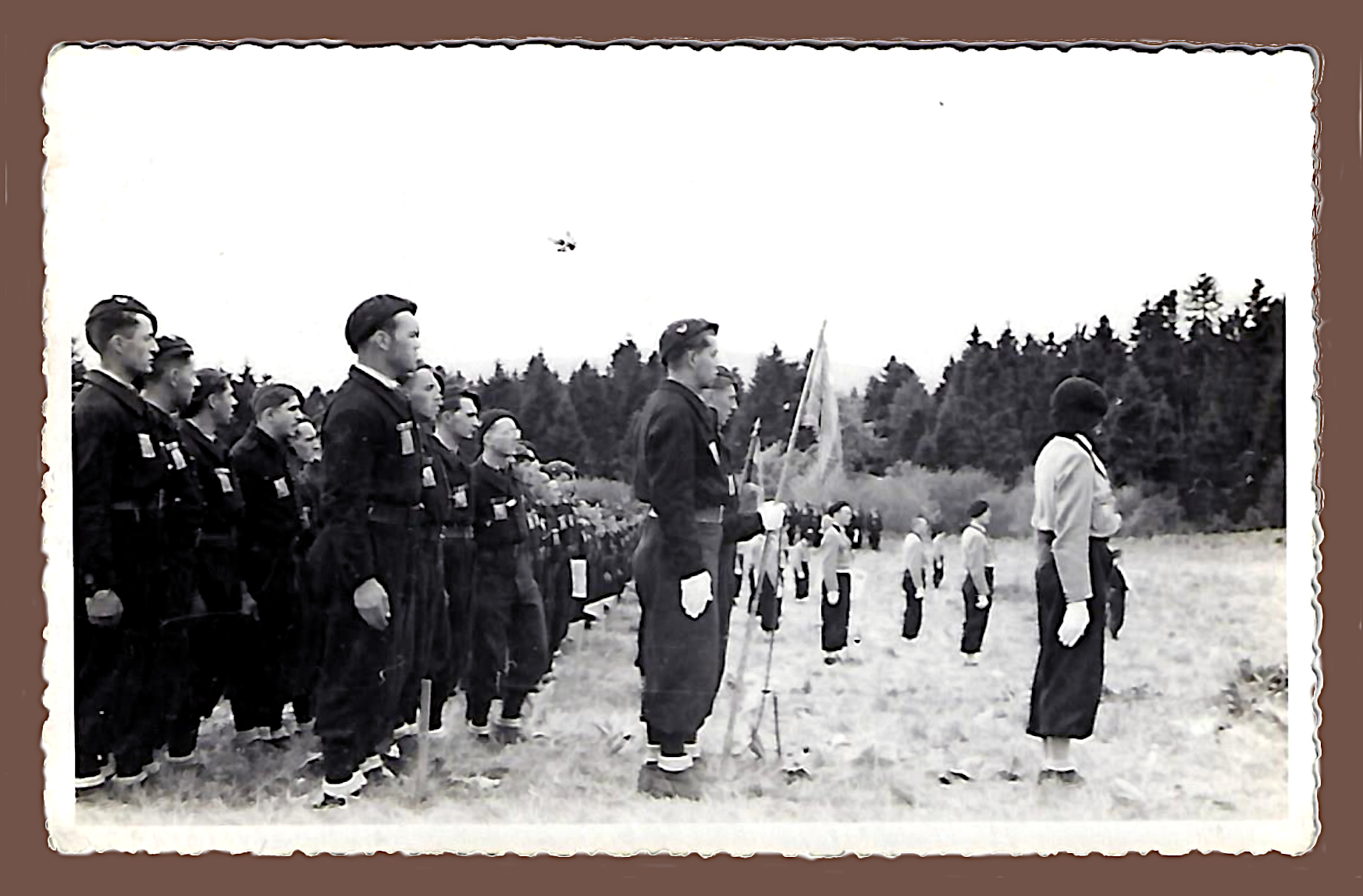 Revue - 1er anniversaire de la création du groupement de Planachat ( juin 1941) © archives André et Bernard Maclet