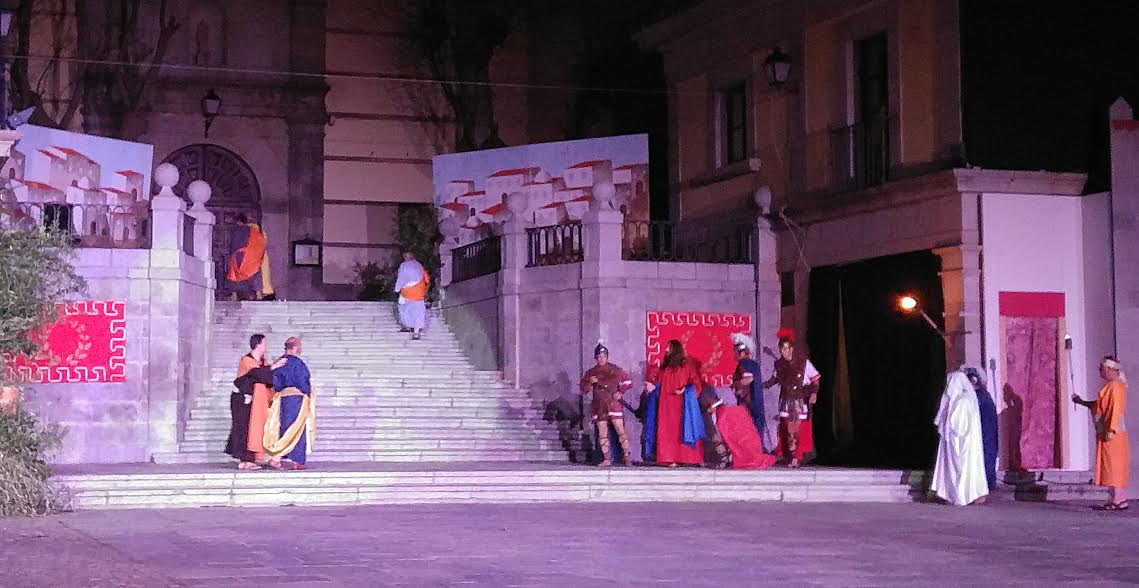 PARTICIPACIÓN EN LA REPRESENTACIÓN TEATRAL DE EL NAZARENO