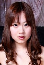 安田 沙耶