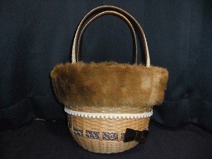 No.７９　New！ファーバッグ　　　価格３２００円　　　丸底２０ｃｍ×高さ２５ｃｍ