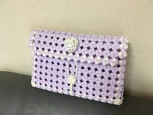 No.114　つやつやバンドクラッチ　　横21cm×奥行5.5cm×高さ15㎝　　¥2300