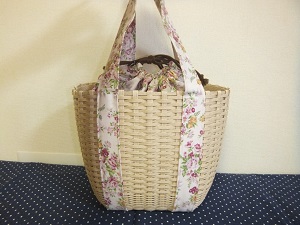 No.124　布付きバッグ　　　　　　　　　　　　　　　¥3500