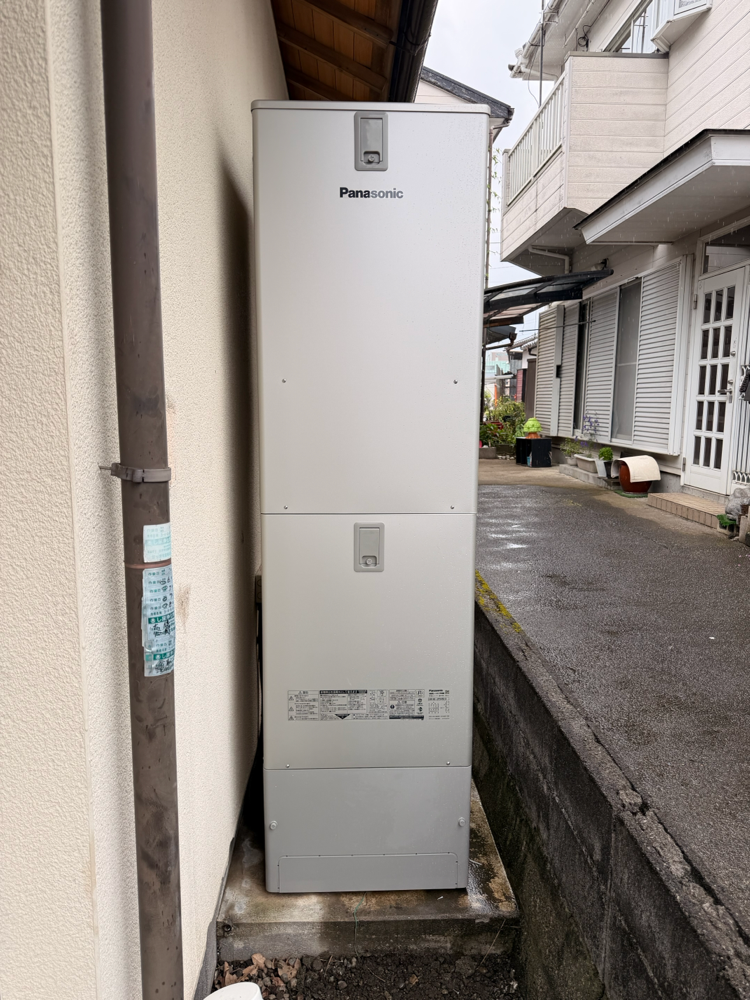 パナソニック エコキュート設置工事 富士市にて