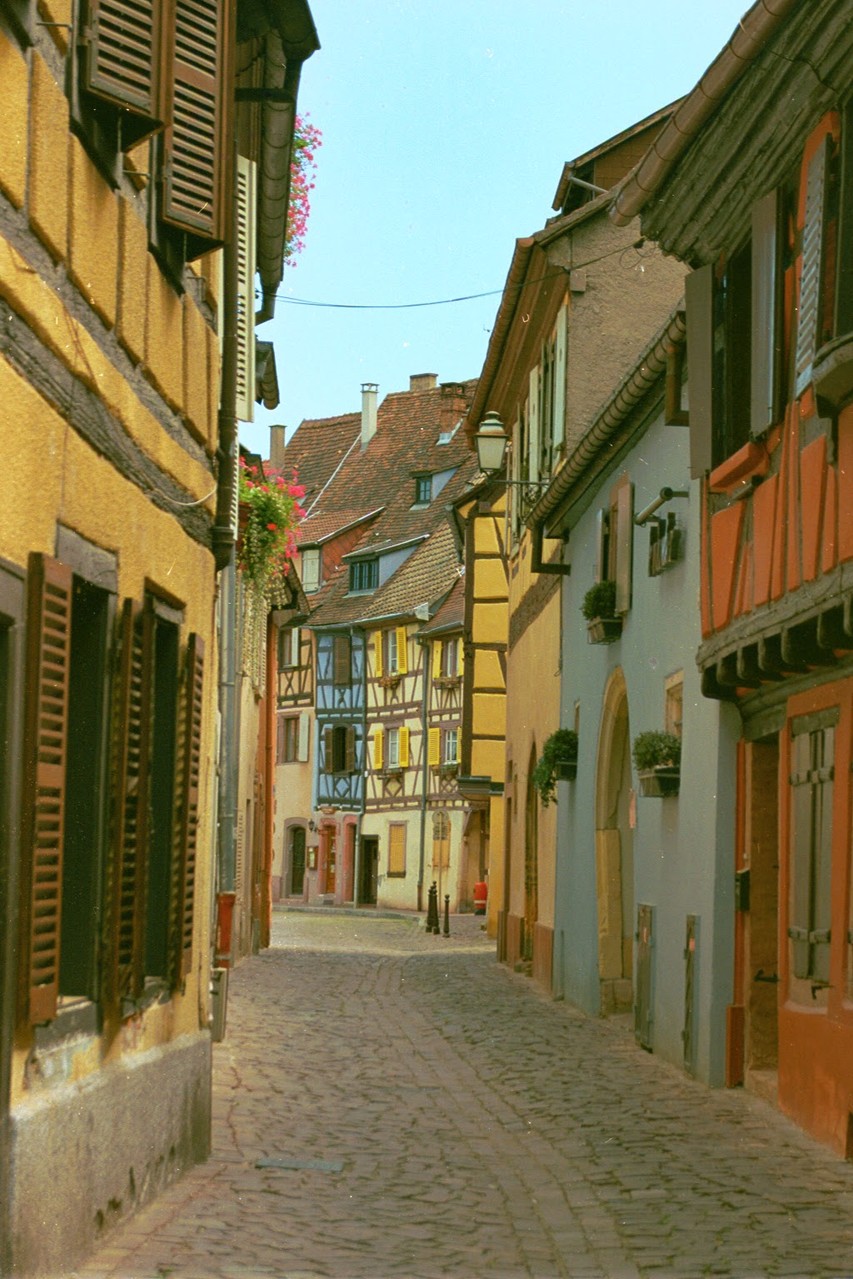 Rue des poissonniers quartier de la petite venise de Colmar - Gite du Leimen en Alsace