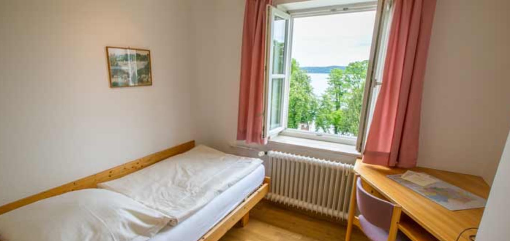 Einzelzimmer mit Seeblick