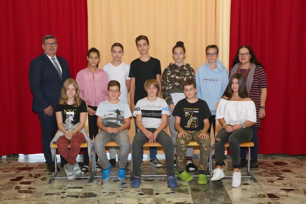 ASV Pressbaum-Badminton ist Mannschafts-Staatsmeister 2019/20 und Aerobic alles zu Mitmachen und Kennenlernen bringen allen BesucherInnen einen. Mai 2018 Allgemeiner Sportverein Pressbaum und