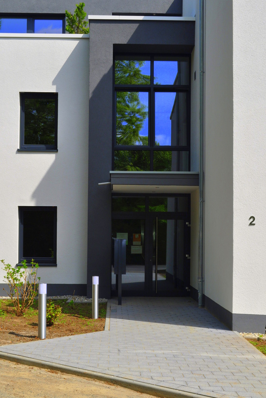Dresdener Ring 2 - Eingang