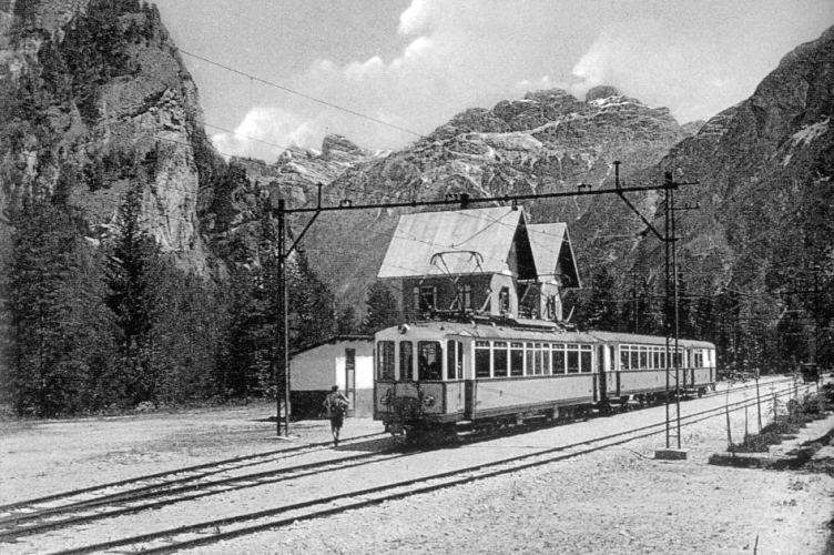 Ferrovia delle Dolomiti  (Pubblico dominio)