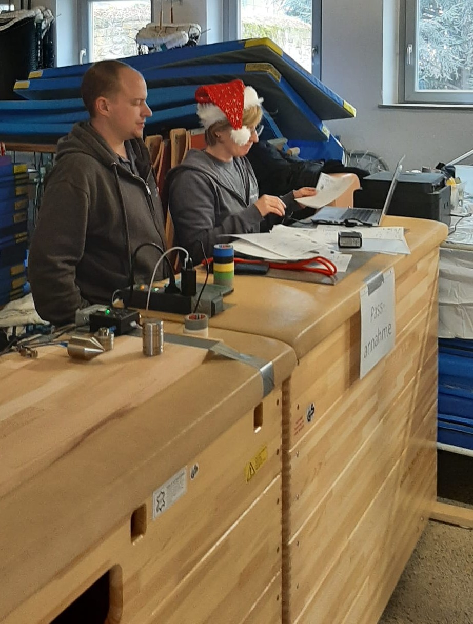 Vorweihnachtliche Stimmung im Orga-Team