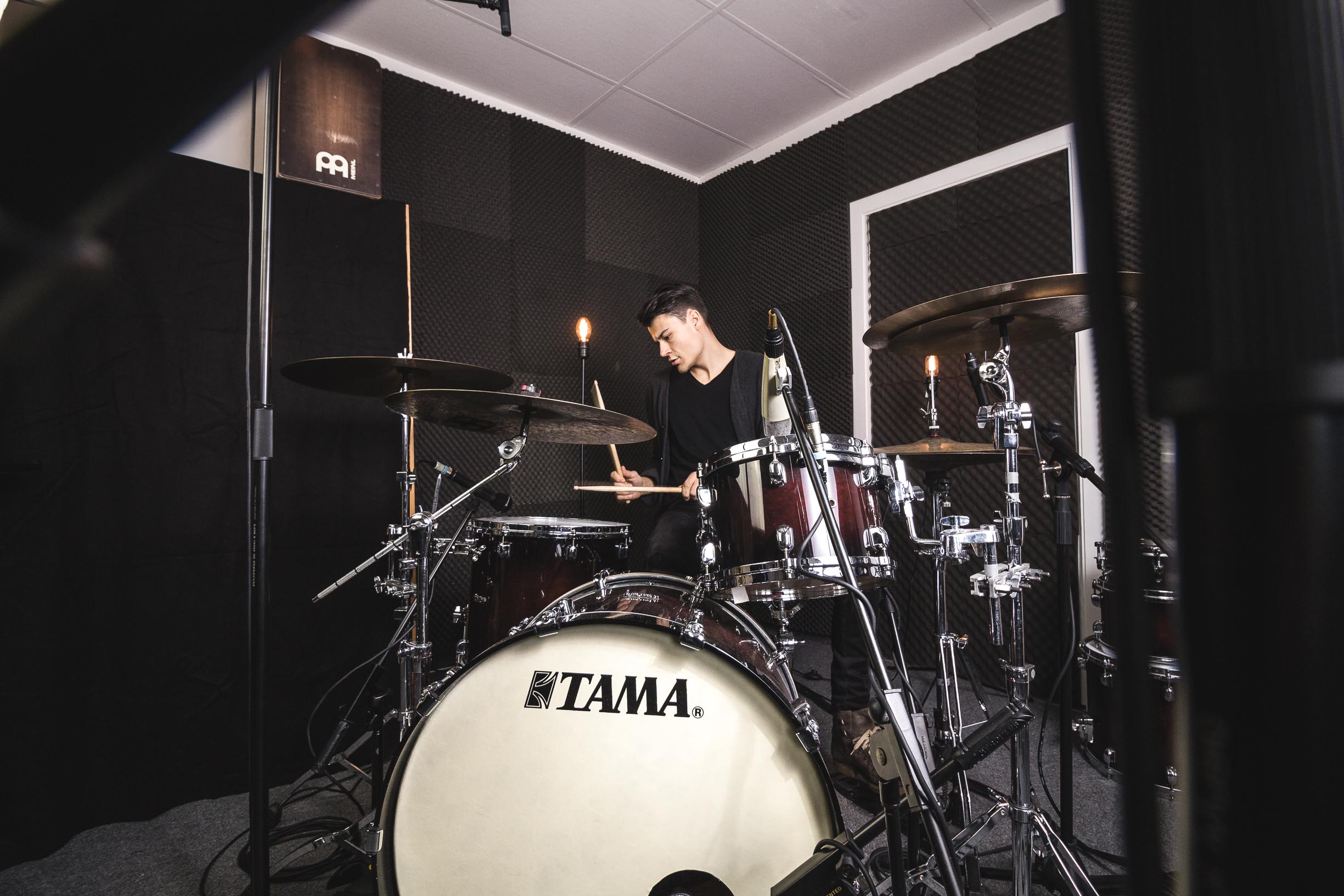 SOLO WORK Jonny König Drums, Studio, Unterricht