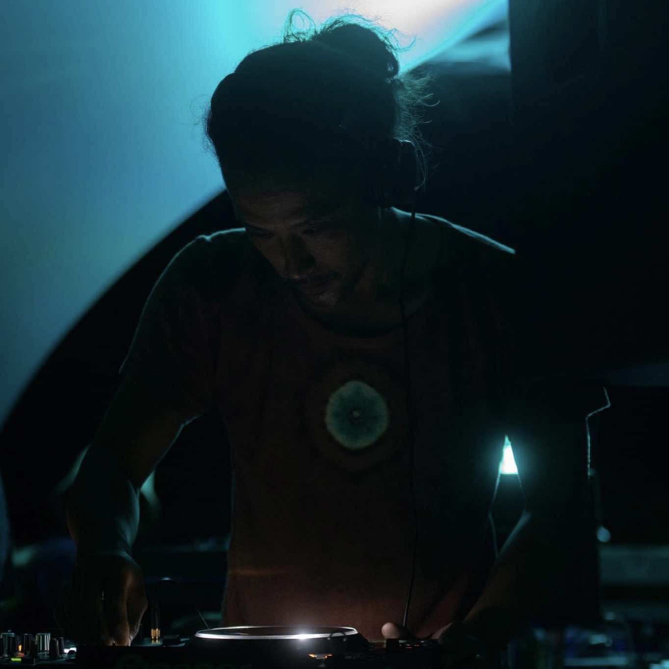 AKIHIRO SUZUKI