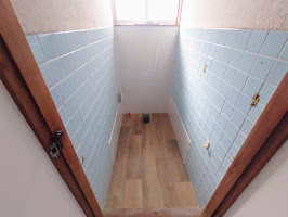 岐阜県大垣市の空き家のトイレの激安リフォーム中