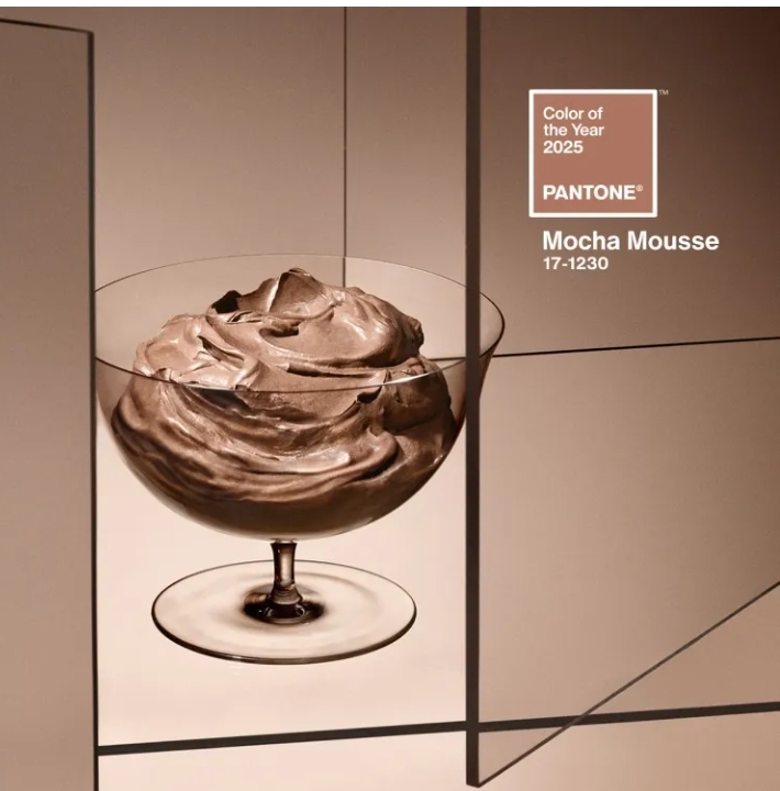 Mocha Mousse 