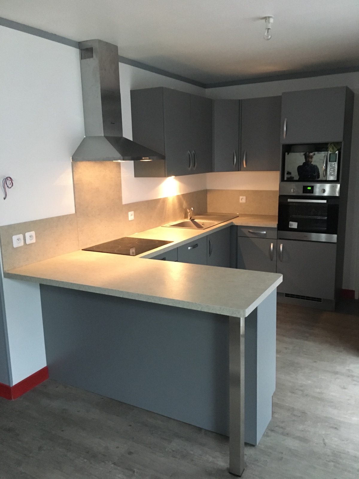 Cuisine Equipee Gris Souris A Argueil 76780 Cuisine Home