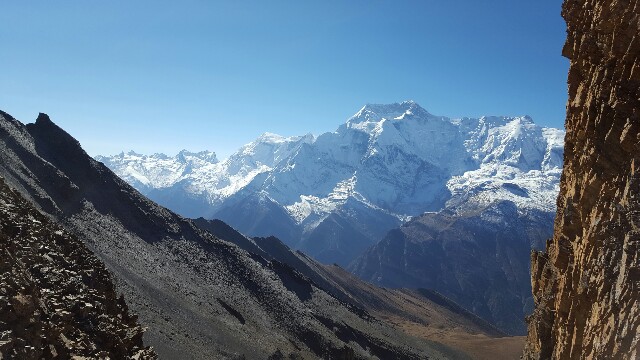 Début de la chaîne des Annapurnas 