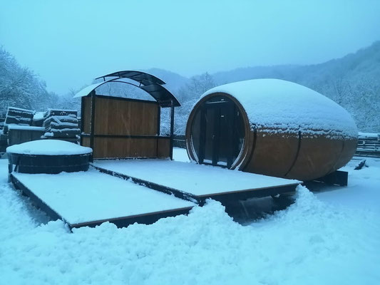 Hébergement tonneau à vin, hébergement viticole, séjour viticole , dormir dans un tonneau à vin, habitat insolite tonneau à vin , habitat insolite barrique, Habitat insolite foudre , fabricant tonneau insolite, fabricant foudre insolite , habitat insolite