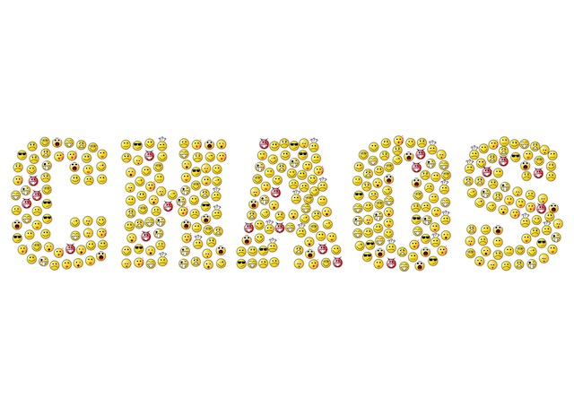 Chaos im Kopf der Kinder. Kein Interesse zum Aufräumen und Ordnung halten in den Zimmern. Es stört sie überhaupt nicht so zu leben. Chaos im Kopf. Zürich, schweiz, Meilen, Uster, Ordnungscoach, Aufräumcoach, Feng Shui