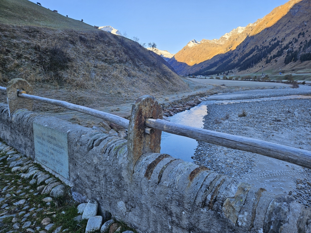 Der Hinterrhein bei Hinterrhein.