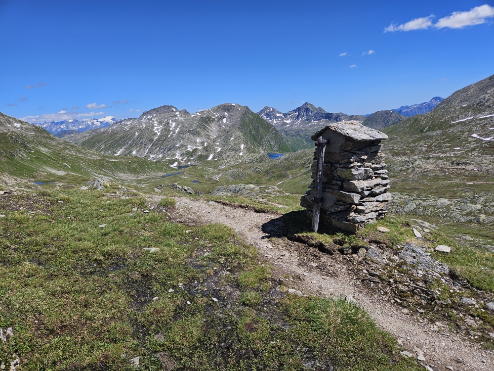 Val Cadlimo.