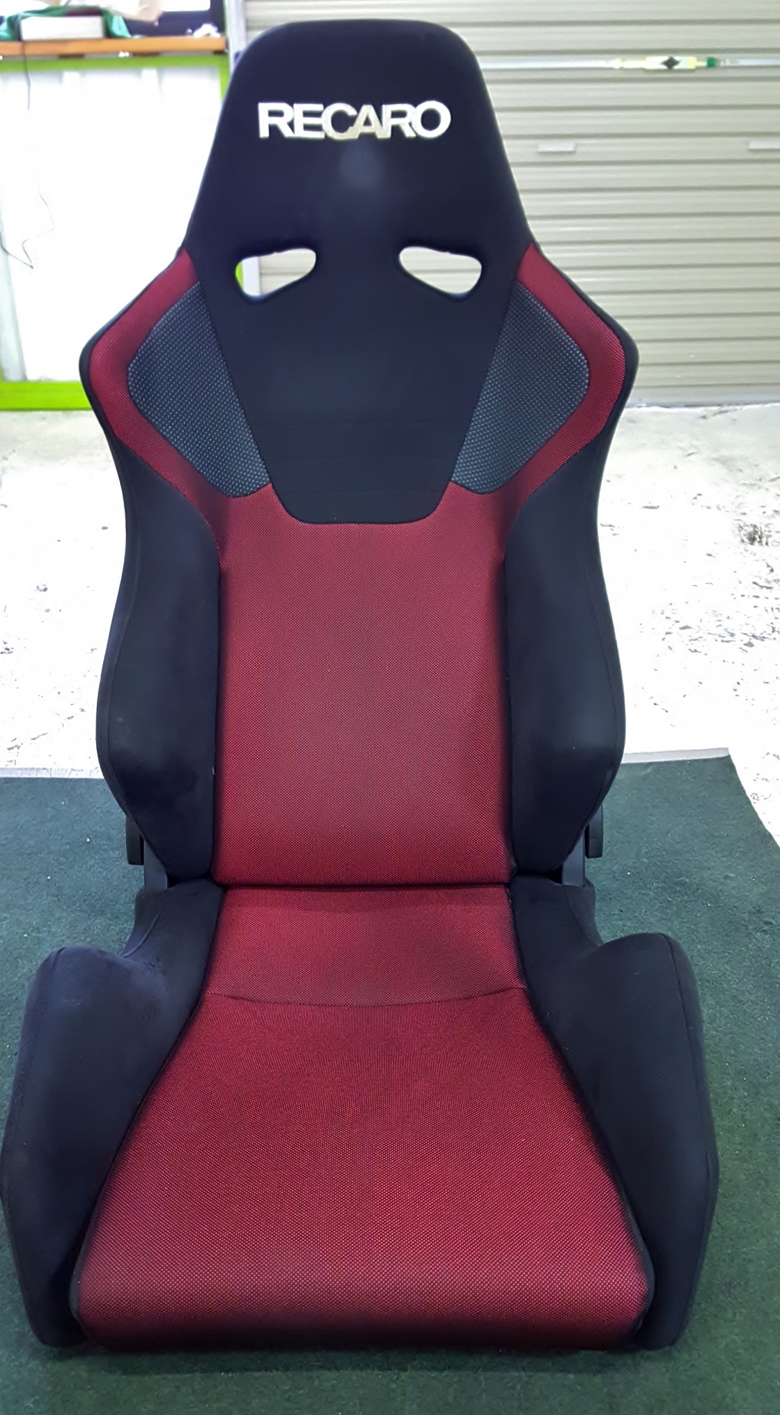 レカロｓｒ ６ シートクリーニング ｂｒｚ 埼玉 車磨き専門 アートディテール