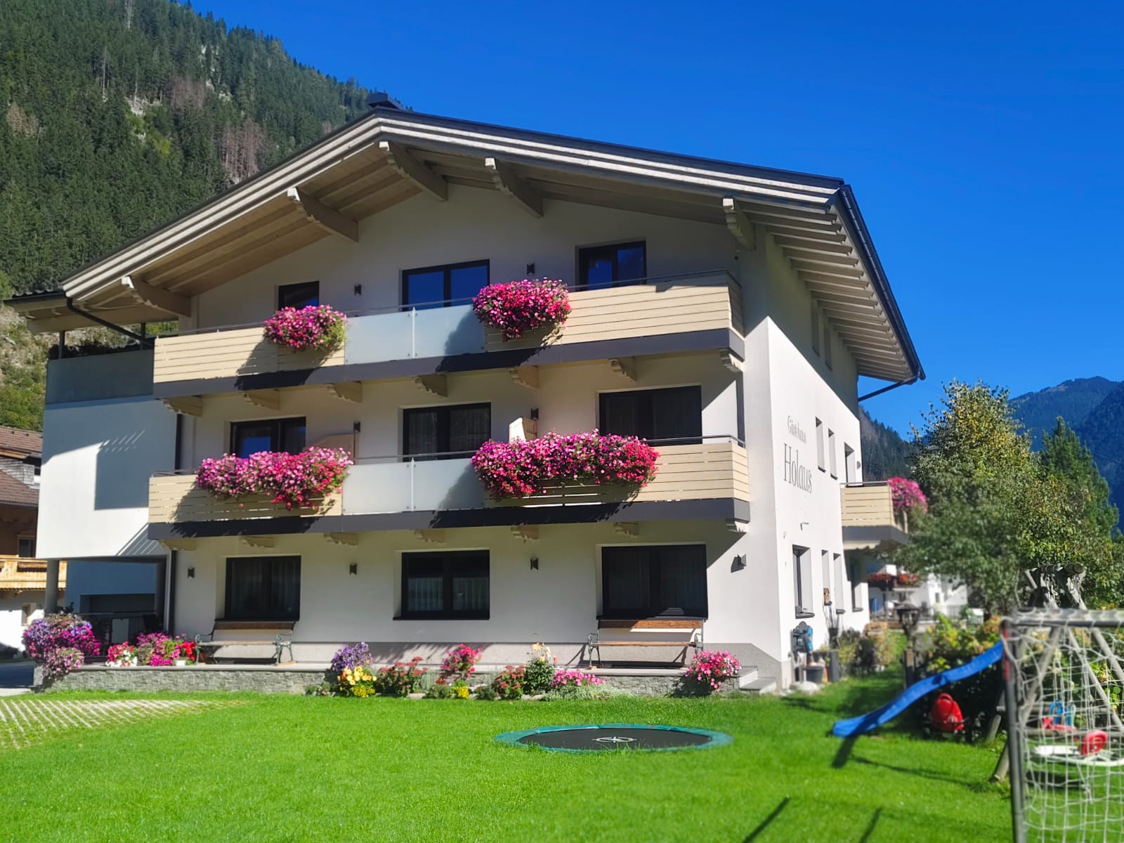 Gästehaus Holaus