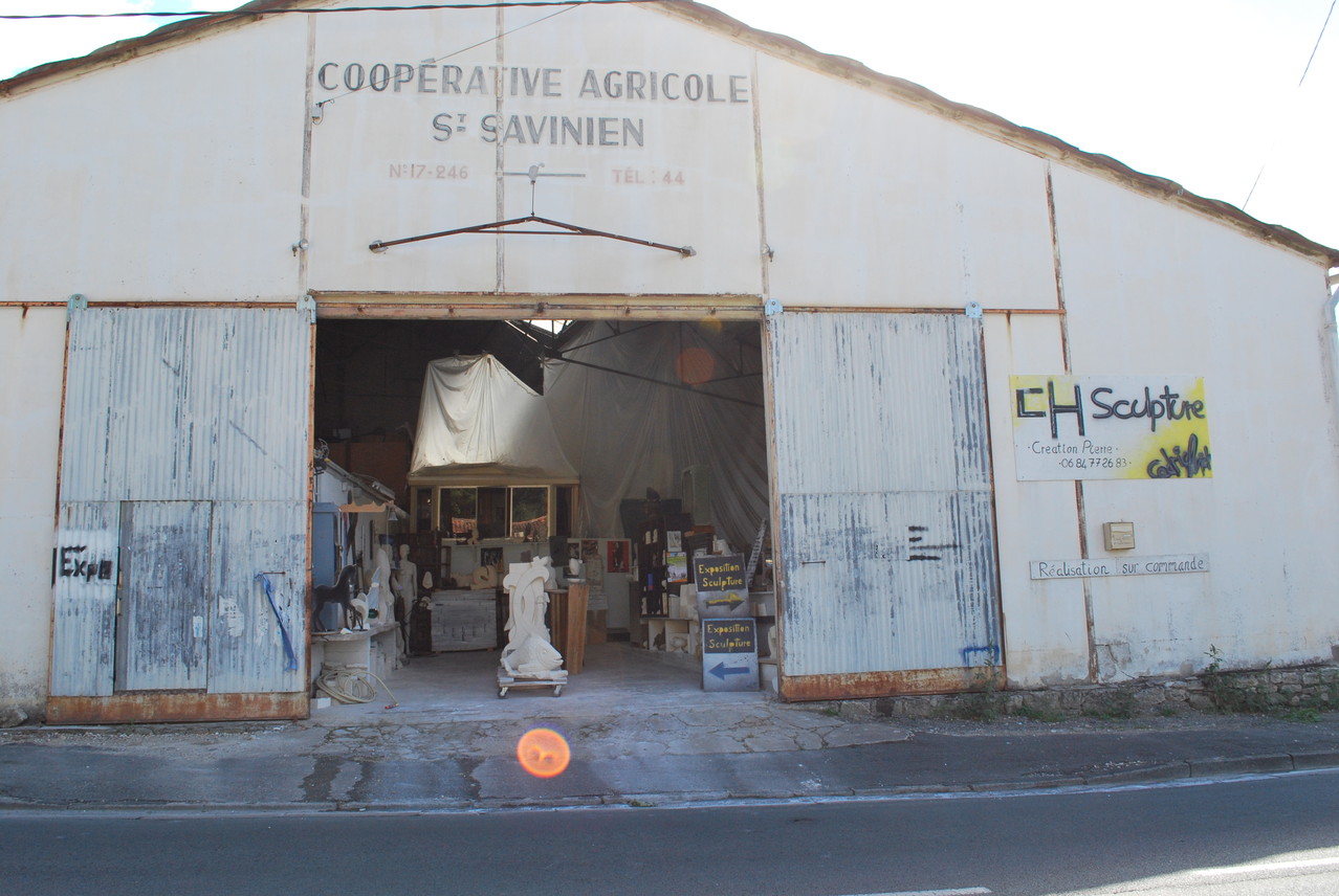 atelier de sculpture / Saint Savinien / Charente Maritime