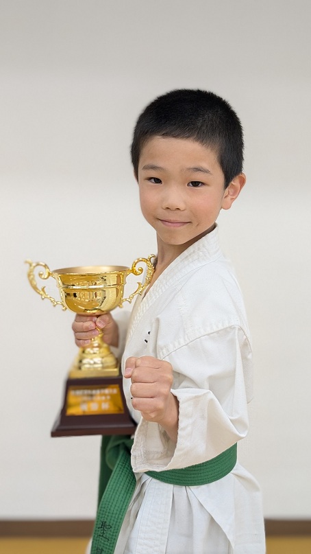 先鋒　新井恒佑
