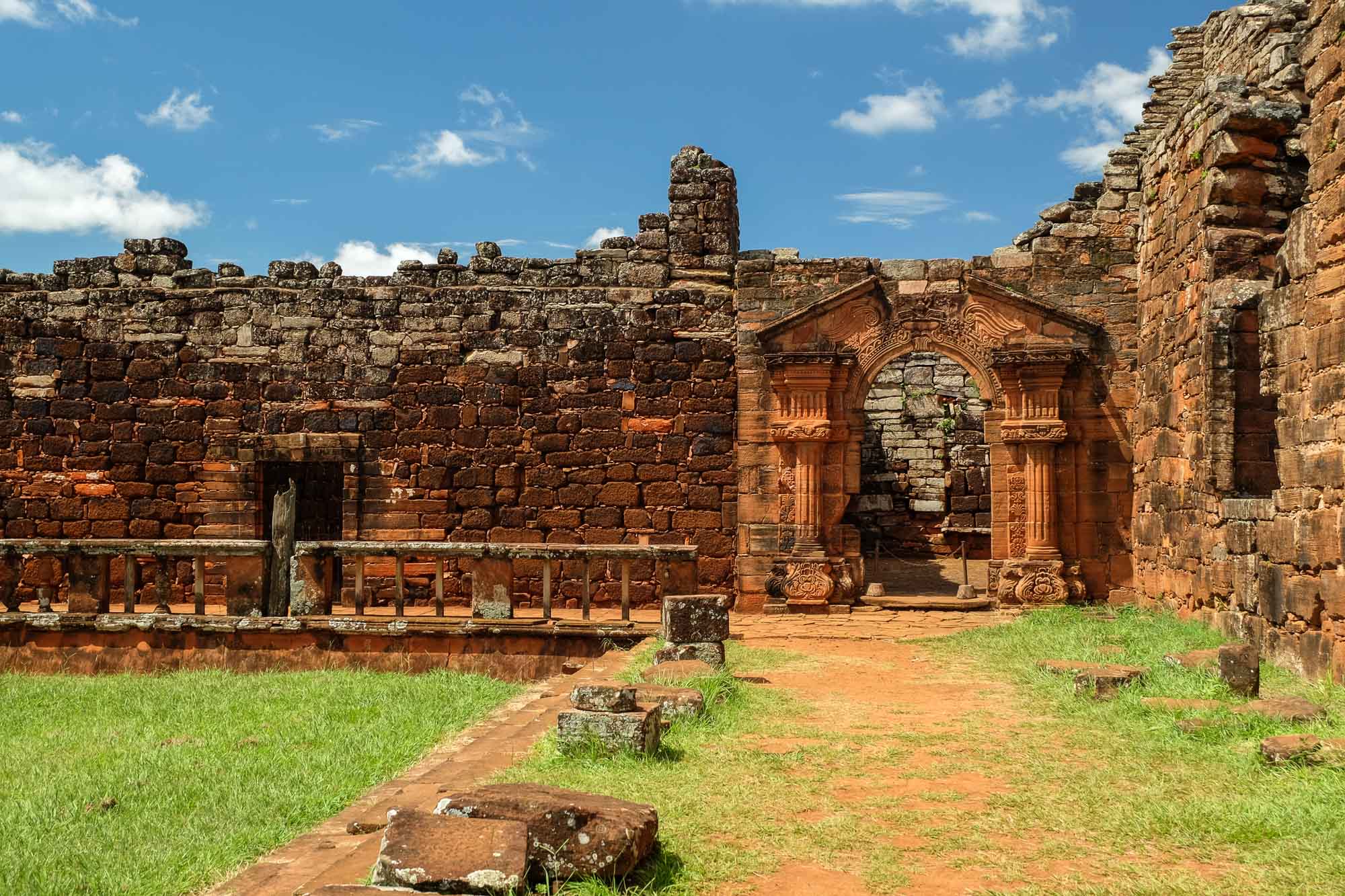 Ruinas Jesuíticas de San Ignacio McWallace unterwegs...