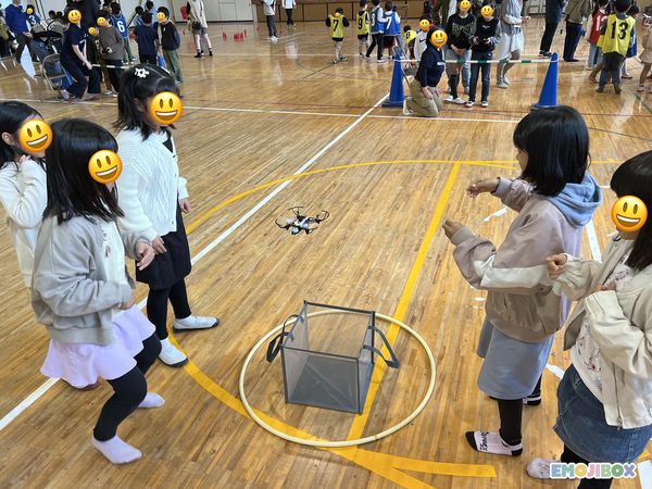 ドローン操縦体験会in広島市立五月が丘小学校２