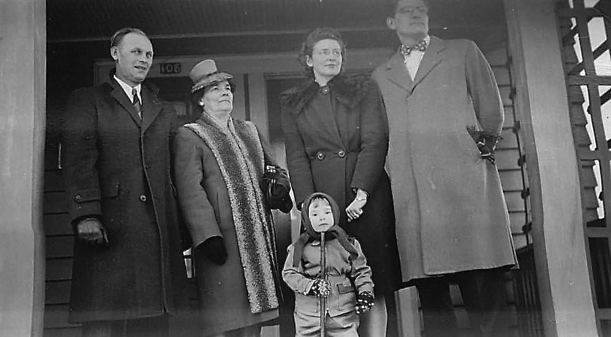 Stanley Baldyga, Stephanie, Opal & Ray, Susan Baldyga ~ 1950?