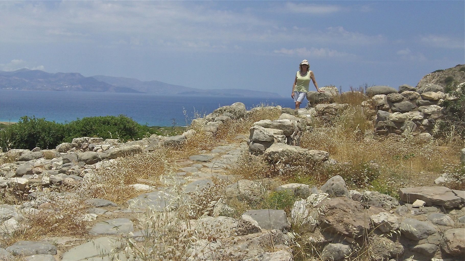 Lorraine at Gournia ruins