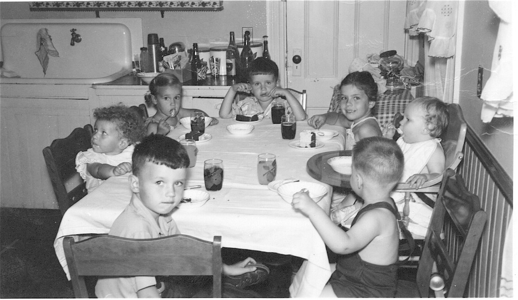 Billy, Margaret Mary, Lorraine, Bobby, Kathy, Patsy, & Mike?   1950s