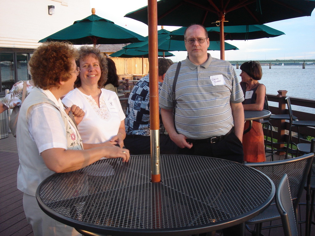 Ann, Susan (Tony's daughters) & David (Walt's son)