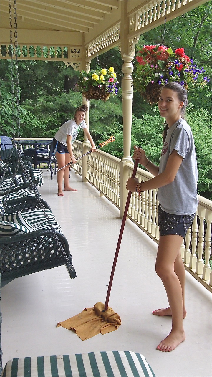 Kate & Ellie:Cleaning Crew Extraordinaire! Skaneateles Lake