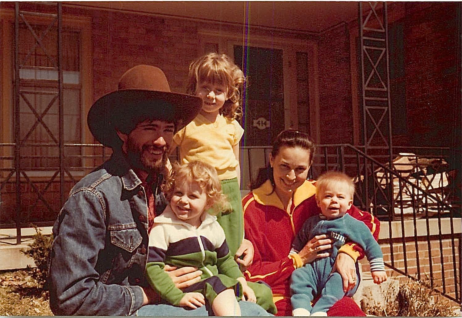 John Wagner, Katy, Sara, Claudia & Timmy; Claudia is John's cousin; Iowa 1980