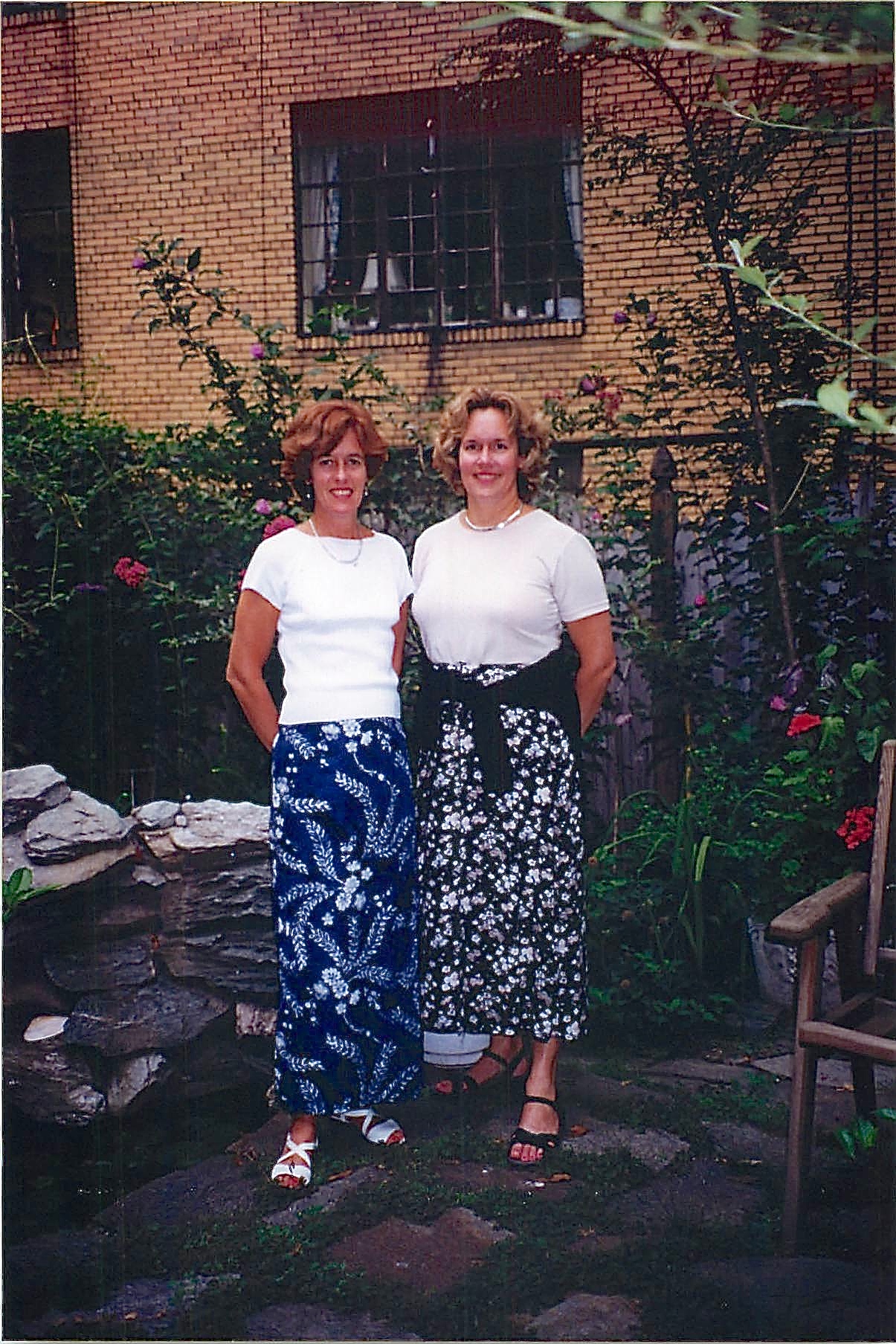 Nancy Hynes, Lorraine Gudas 1998 NYC